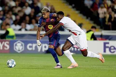 دقيقة بدقيقة.. برشلونة 1-1 باريس سان جيرمان.. استراحة (فيديو)